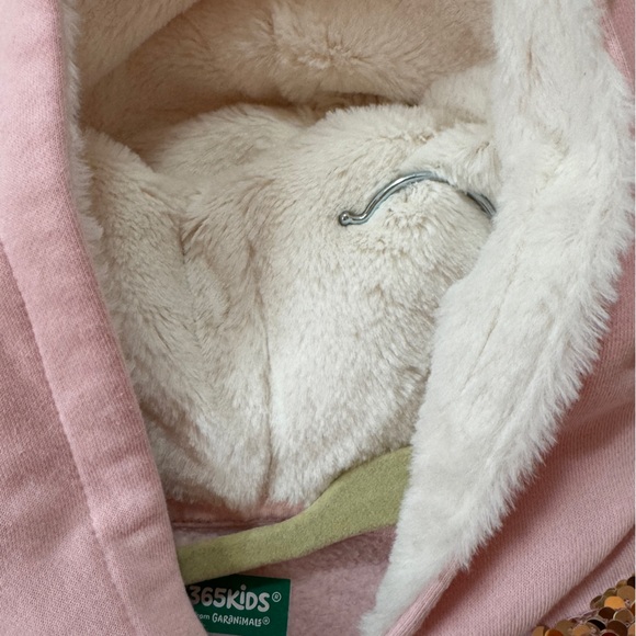 Pink sequins SWEATSUIT Sherpa hood size 8 perfect condition - Picture 3 of 7